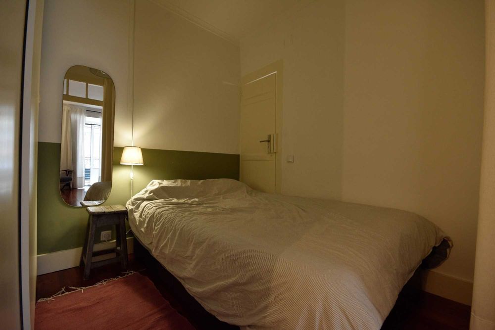 T1 | W/ Parking | Av. Liberdade