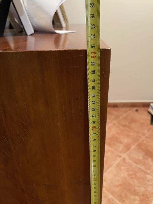 Aparador em cerejeira excelente estado