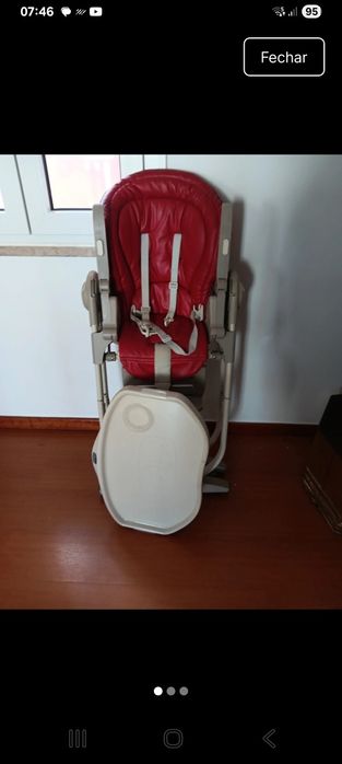 Cadeira de refeição de bebé