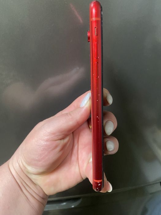 Продам ІPhone XR  64ГБ