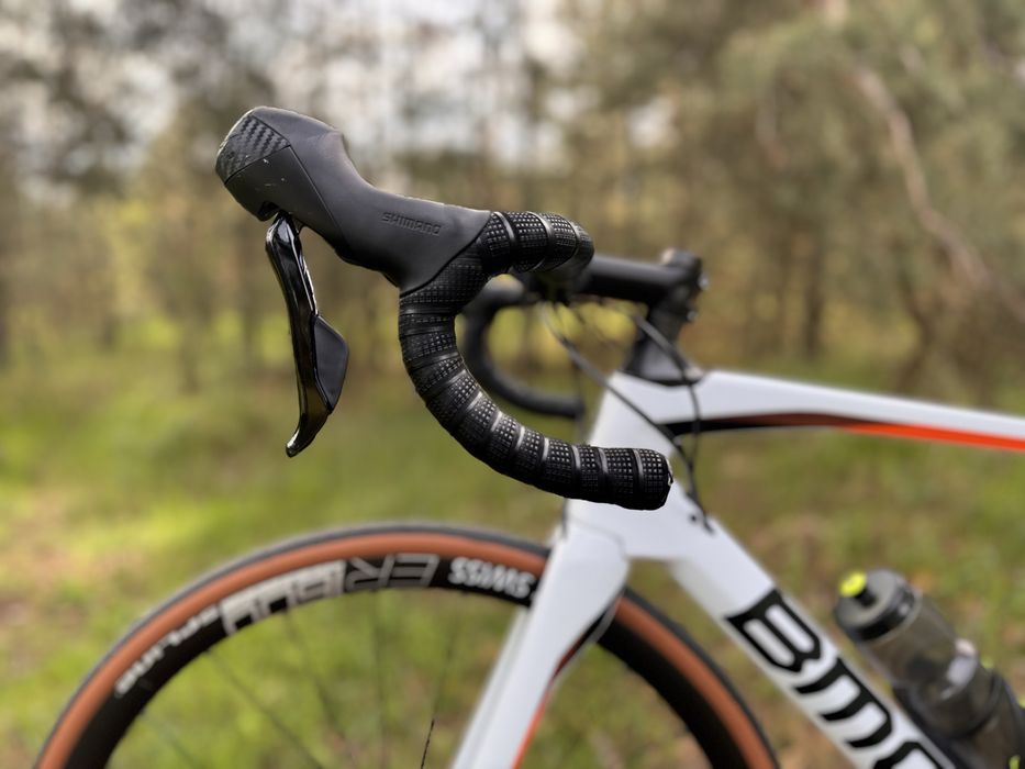 Велосипед BMC Roadmachine 02 three