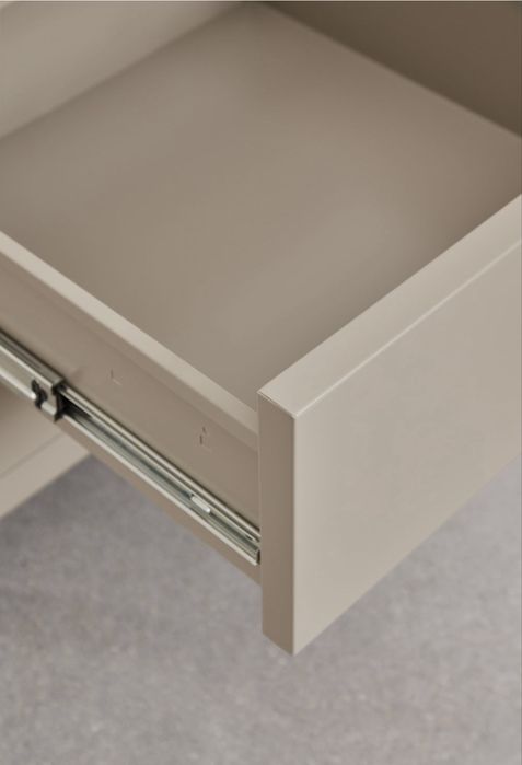 Mesa cabeceira michigan sklum