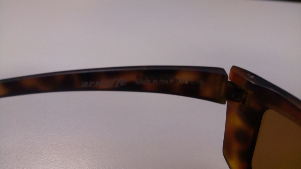 Óculos de sol Arnette