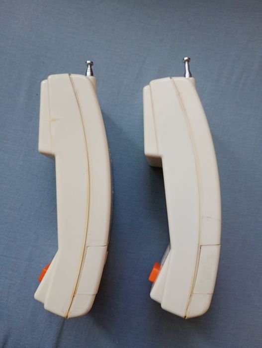 Krótkofalówki Walkie-Talkie z czasów PRL