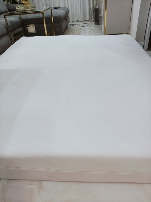 Sprzedam materac 160 x 200 cm