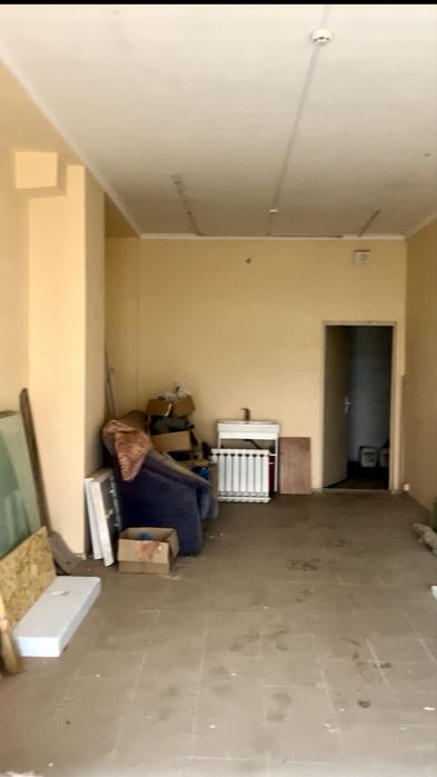 Гараж, 25 кв м. Центр, майдан Павлівлівський.