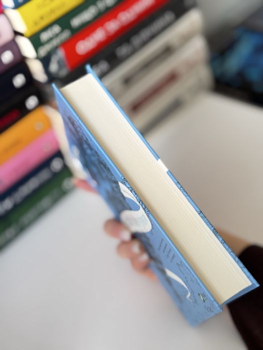 Продам книгу Крізь дзеркала, Зимові заручини - Крістель Дабос, нова