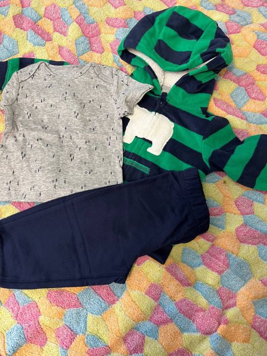 Костюм флис carters 12 мес