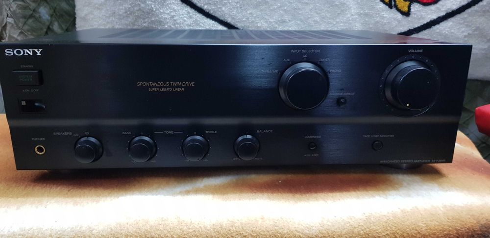 Wzmacniacz stereo SONY