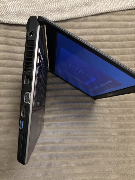 Laptop FUJITSU E744 i5 14’