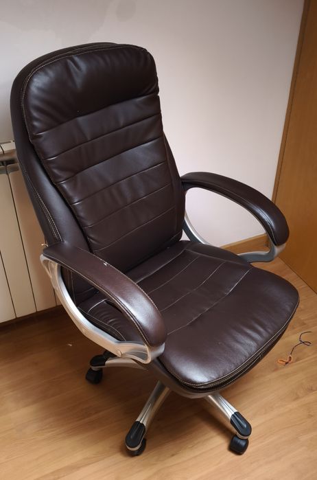 Vendo cadeira de escritório