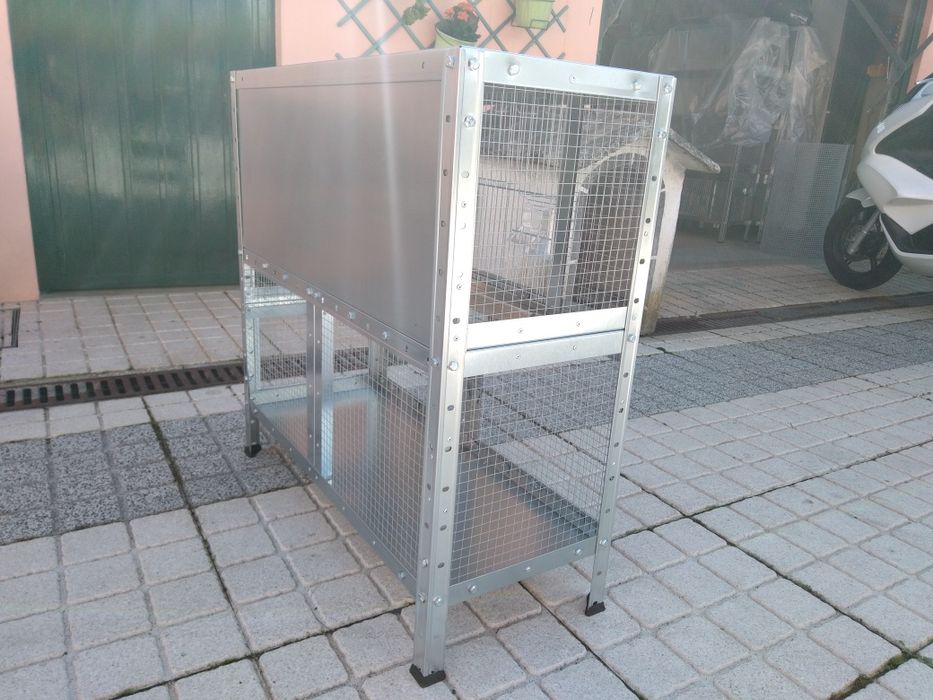 Gaiolas novas para -pássaros