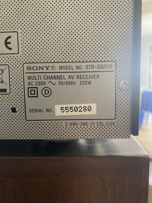 Zestaw głośnikow oraz amplituner i odtwarzacz DVD