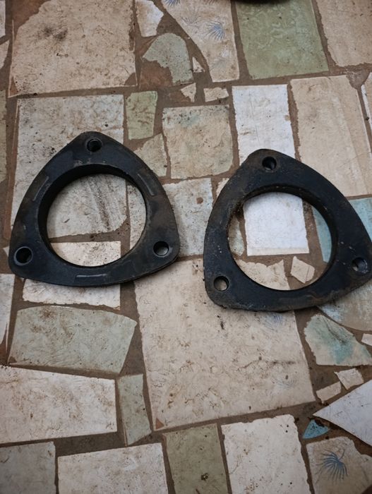 Пружины передние + опорные подшипники + проставки.Hyundai Tucson.