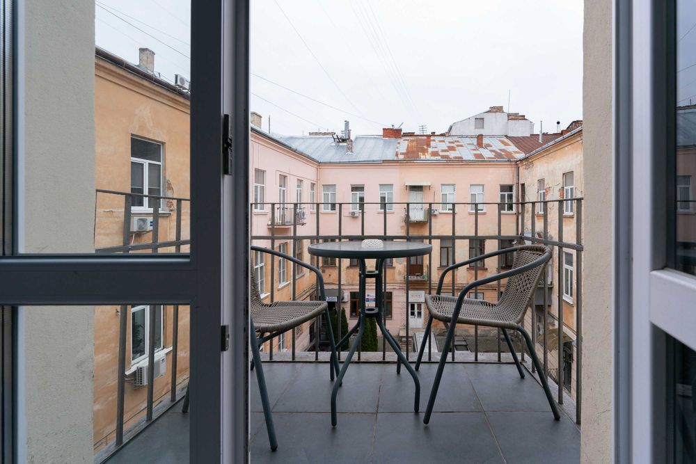 Без комісії! Продаж апарт-готелю на вулиці Дорошенка!