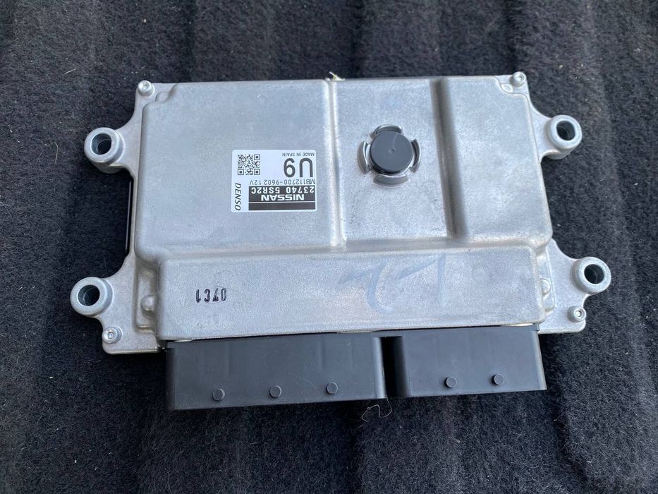 Блок керування двигуном Nissan Leaf ZE1 розборка шрот запчастини 237405SR2C 237405SR2C  Ніссан Ліф ЗЕ1 Блок управления двигателем