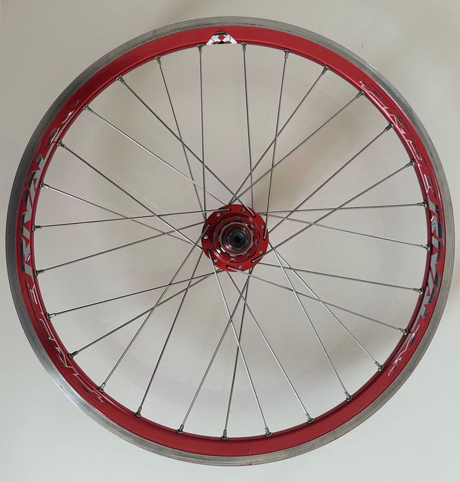 Rodas Bmx Pride Rival 660 Medida 1 1/8 e 1 3/8