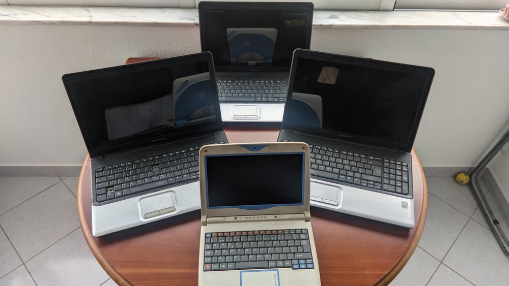 Compaq CQ60/61 e Magalhães