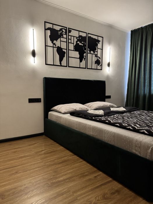 Квартира Подобово , Погодинно. Біля авто-жд вокз. 10 хвилин до Центру