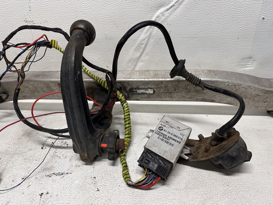 Hak Holowniczy Moduł Instalacji BMW E39 Kombi