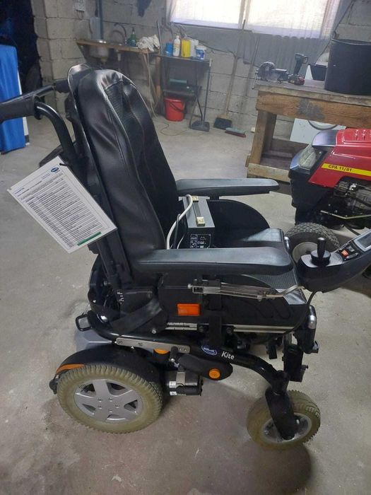 Cadeira Eletrica- Invacare kite