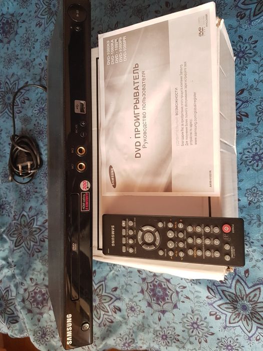 DVD проигрыватель Samsung,рабочий
