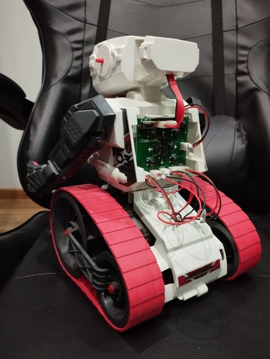 Clementoni Evolution Robot – robot zdalnie sterowany