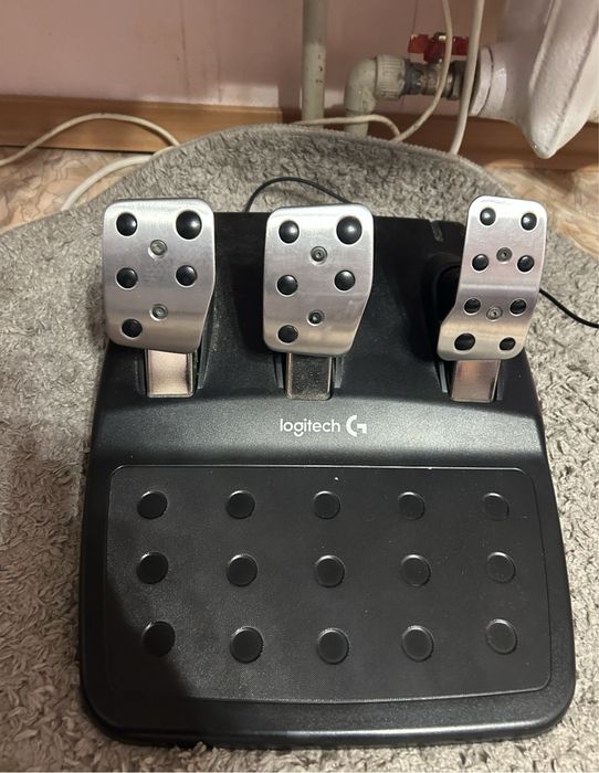 СРОЧНО!!! ТОРГ!!! Logitech g29 + shifter