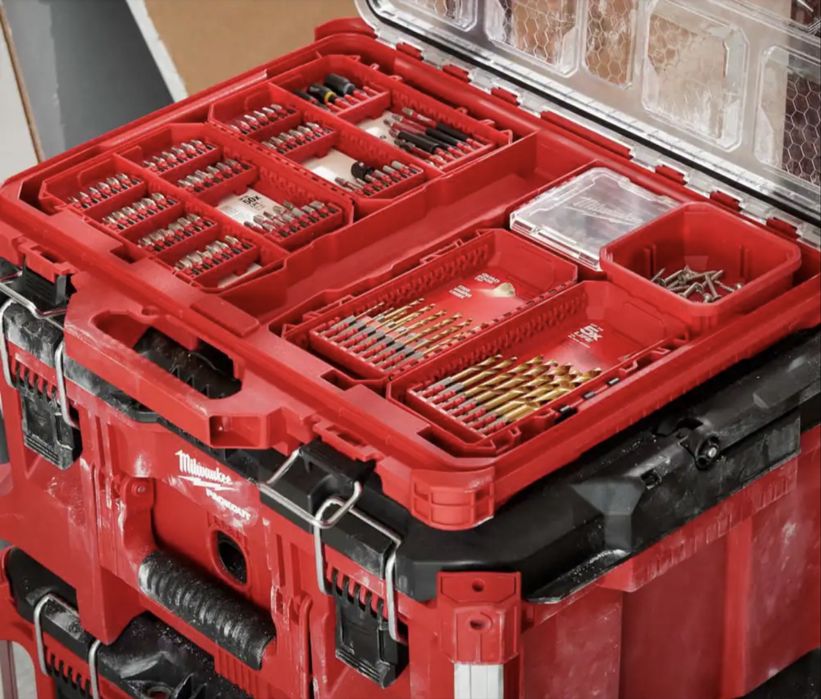 Milwaukee 48-32-5164 набір біт з 28 штук.