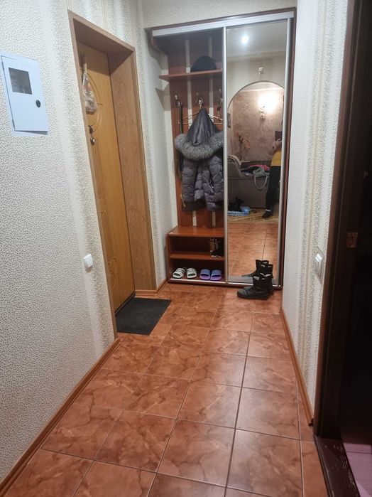 Сдаётся  однокомнатная квартира на Космосе (не для вечеринок) УЮТНАЯ..