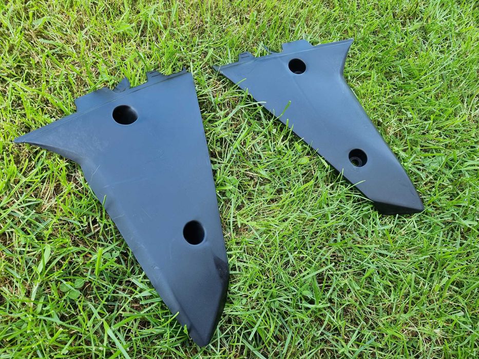 Osłony chłodnic dolne HUSQVARNA 4T r. 05 - 07 nowe