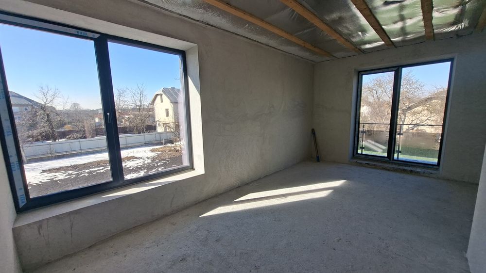 Продаж будинок. Площа 180м², 7сот. Комунікації. Розтермінування. єОселя