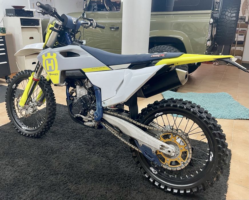 Husqvarna FC 250 ano 2024 Venda ou Troca / Retoma. Ler anúncio