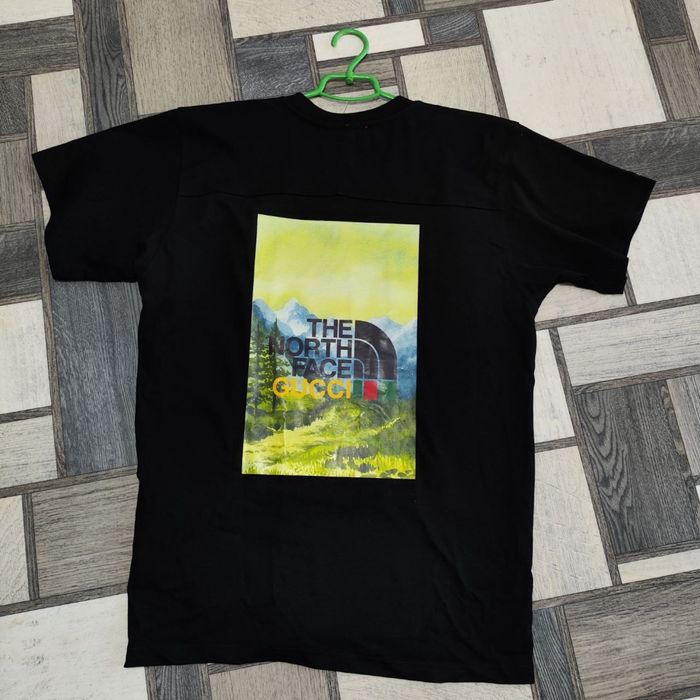 Макйка The North Face Gucci