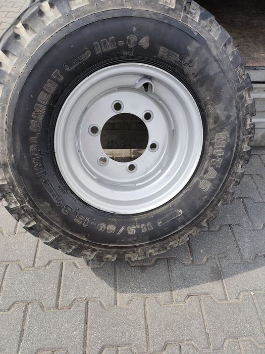 Opona z felga 11.5/80-15.3