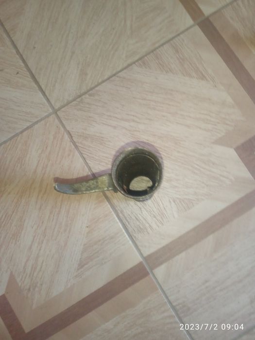 Центральный патрубок