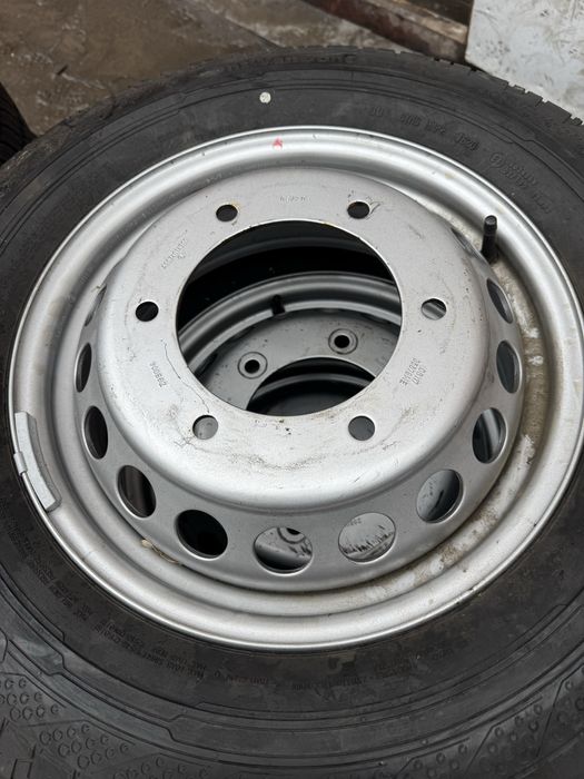 Резина 195/75/16 с