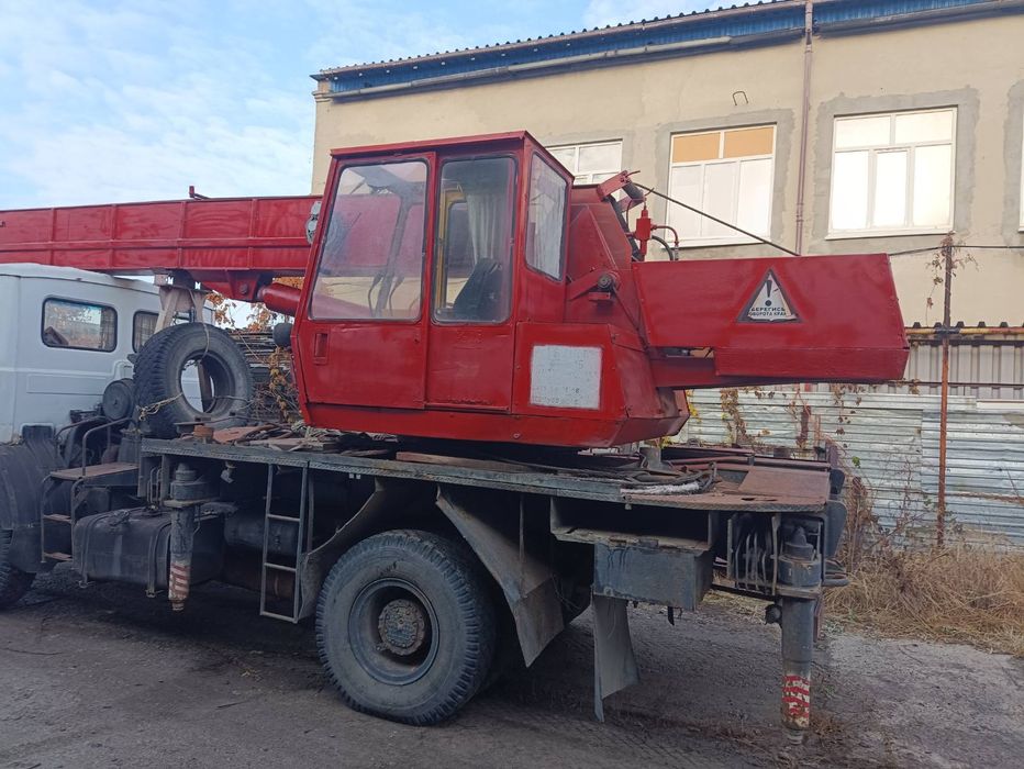 Продам автокран КТА-16 с малой наработкой