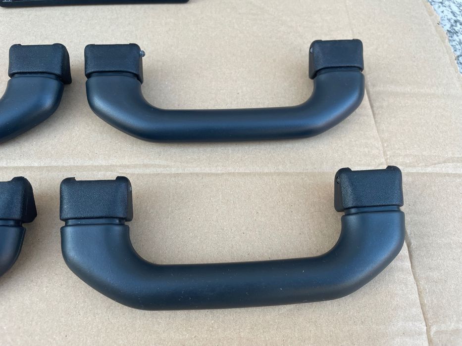Pegas do tecto e plafonier Golf 3 em preto Originais