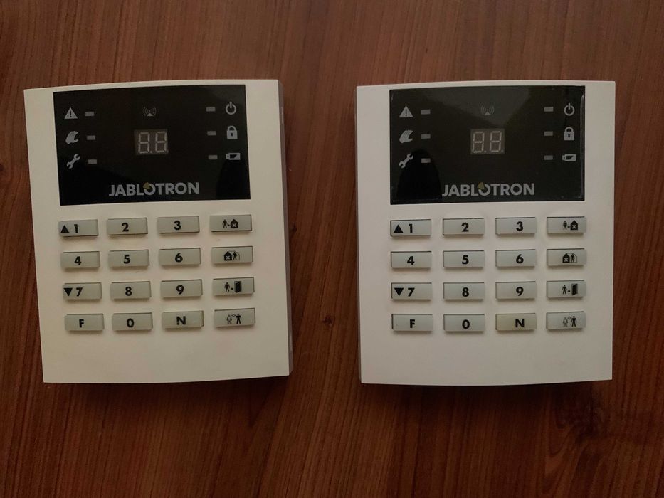 Продам сигнализацию Jablotron Ja-63,состояние хорошее