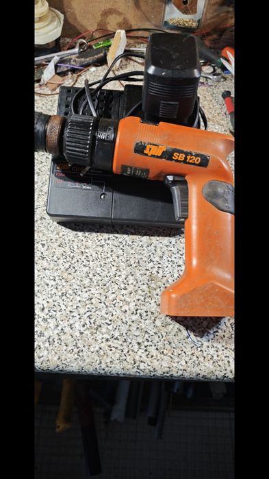 Berbequim A pilhas Spilt sb120