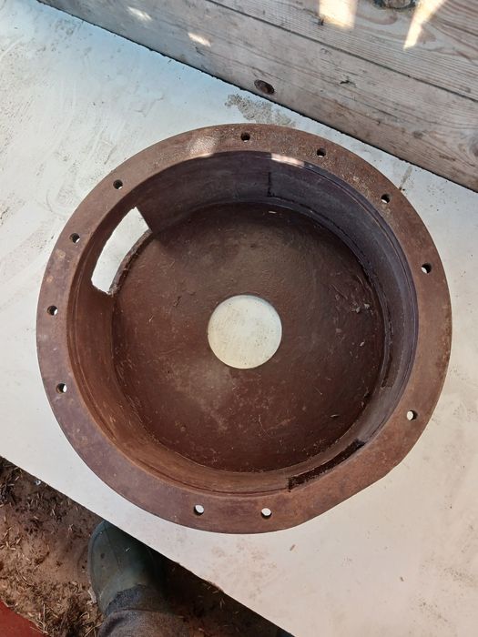 Продам перехідна проміжутка з двигуна Т-25 під газоновську коробку