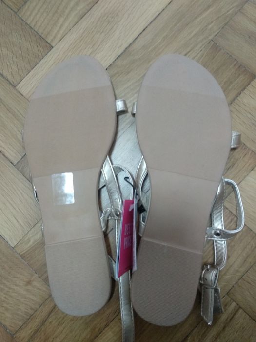 Sandałki sinsay 38