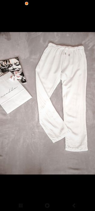 Białe spodnie z wiskozy S/M