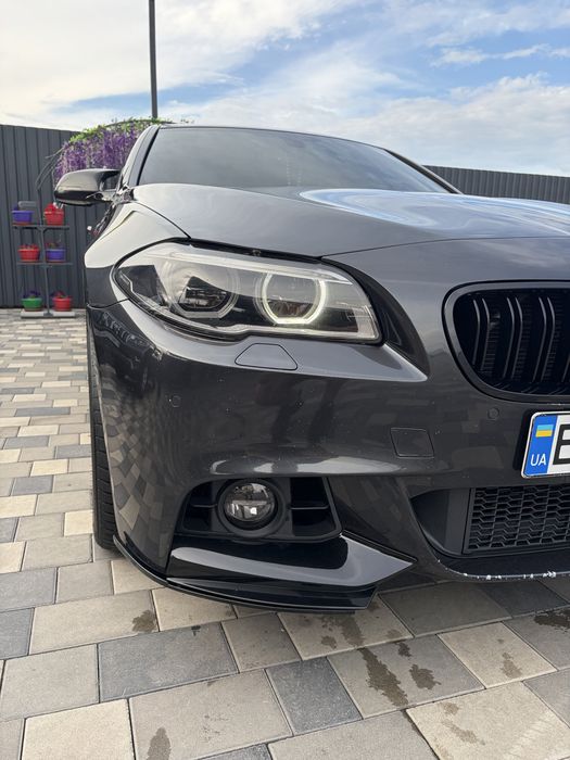 Продам BMW F10 528і