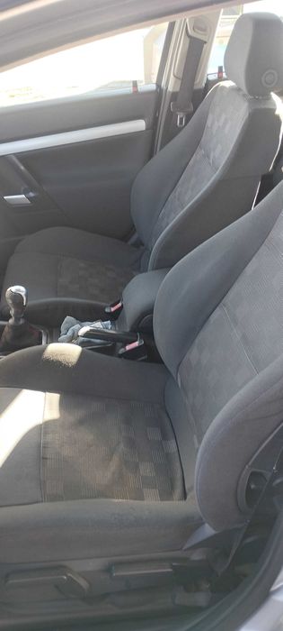 Opel Vectra GTS 2.2 DTI