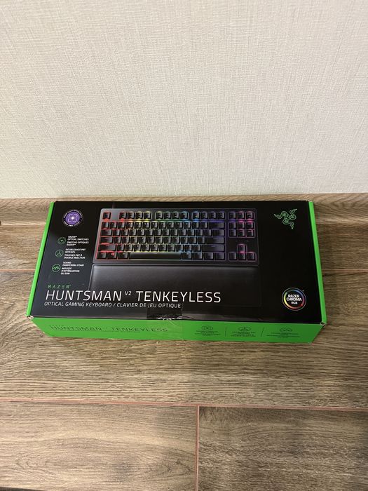 Механічна клавіатура Razer Huntsman V2 Tenkeyless (TKL)