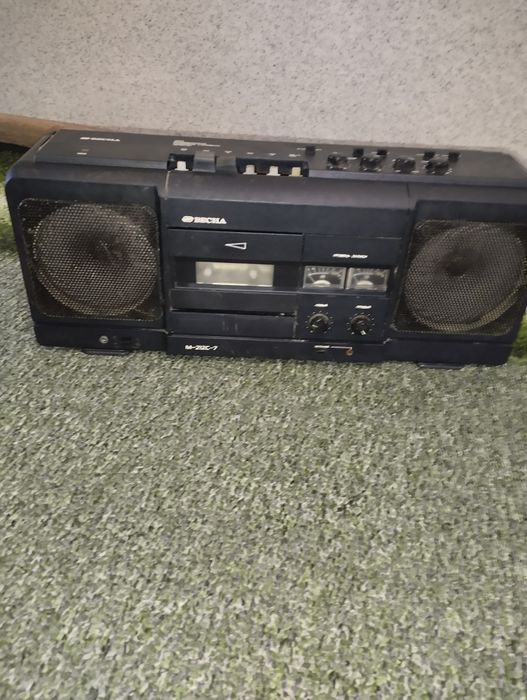 Продам касетний магнітофон ВЕСНА