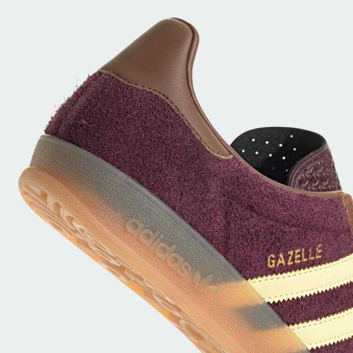 Adidas Gazelle 43 size