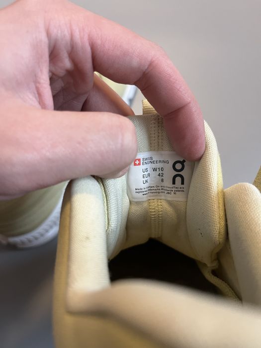 On Running Cloud Hi Yellow Cloudnova Cloud 5 Cloudmonster 42(27cm)